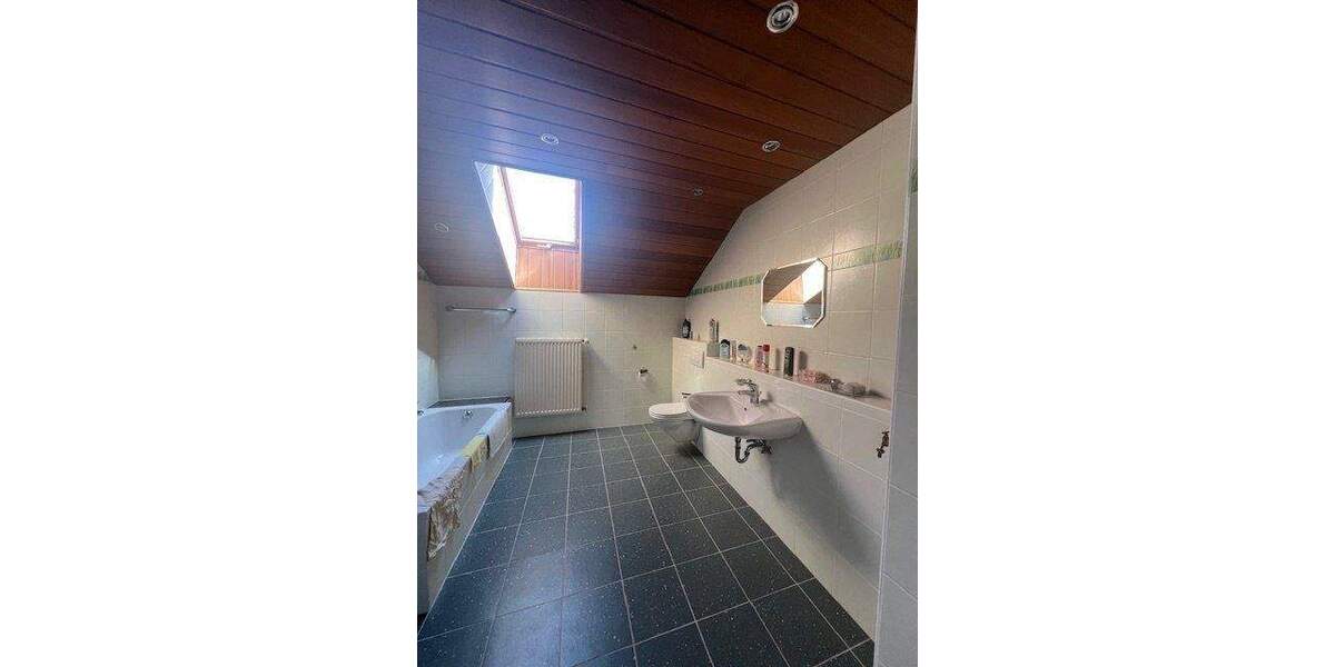 Einfamilienhaus Saarwellingen - 6 Zimmer, 205 m&sup2;, 369.000&euro; | Angebot:25730785