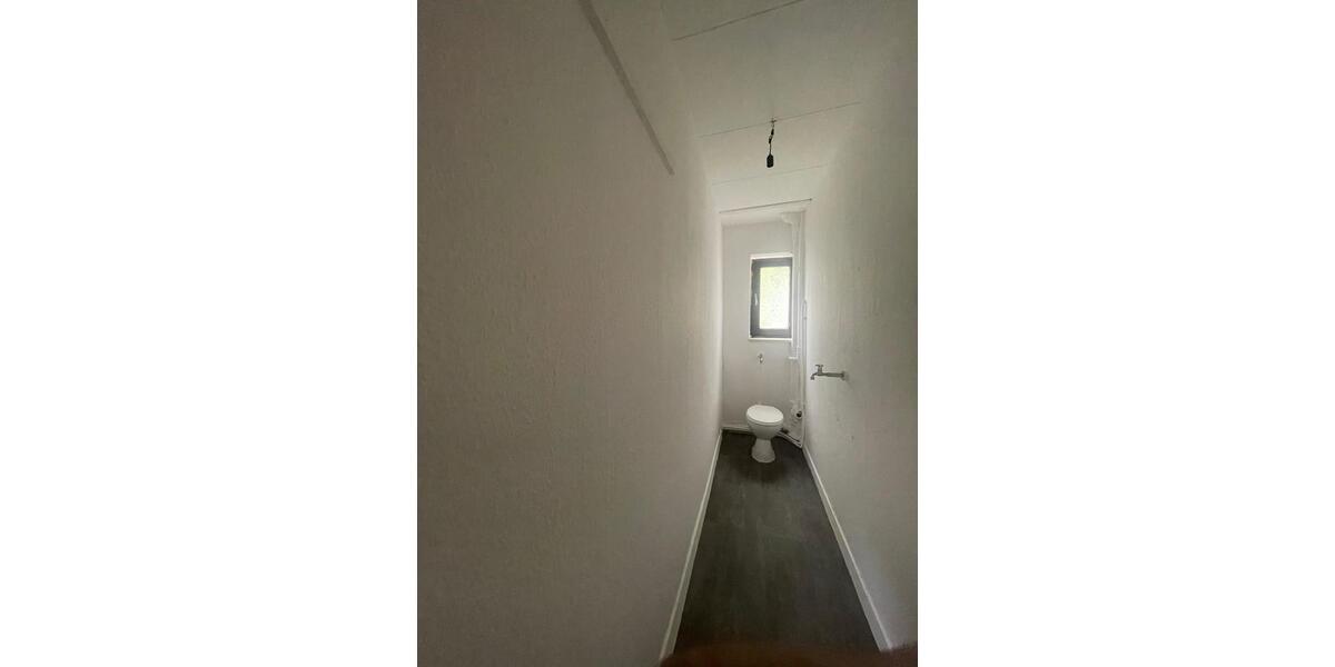 Etagenwohnung Saarbrücken West - 2 Zimmer, 50 m&sup2;, 550&euro; | Angebot:24747506