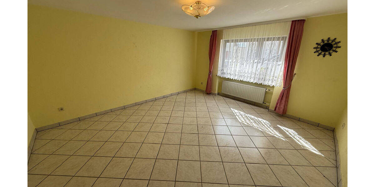 Etagenwohnung Kleinblittersdorf Auersmacher - 3 Zimmer, 94 m&sup2;, 165.000&euro; | Angebot:25695580