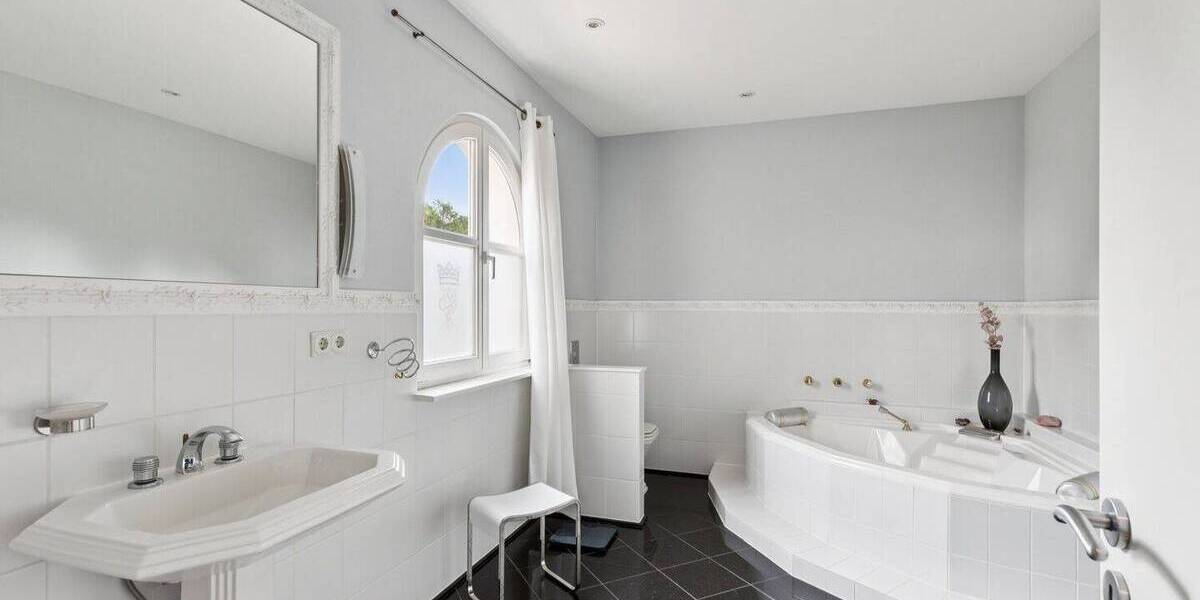 Einfamilienhaus Schmelz - 5 Zimmer, 200 m&sup2;, 598.000&euro; | Angebot:26730738