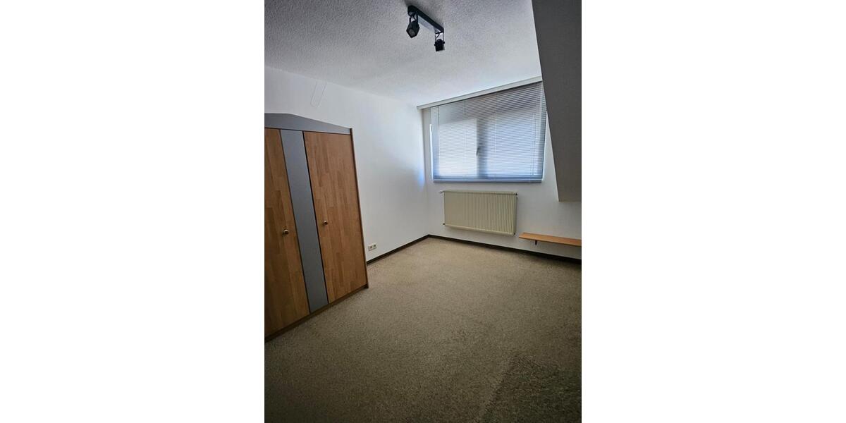 Mehrfamilienhaus, Wohnhaus Wallerfangen - 15 Zimmer, 250 m&sup2;, 365.000&euro; | Angebot:24732758