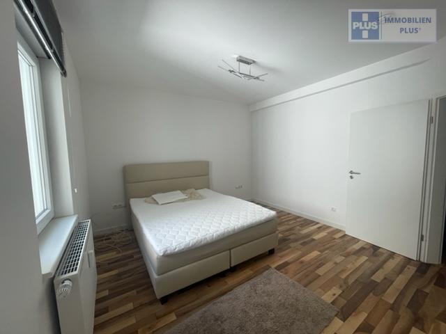 Etagenwohnung Homburg - 2 Zimmer, 60 m&sup2;, 990&euro; | Angebot:25889705