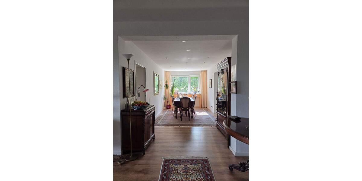 Etagenwohnung Saarbrücken Eschberg - 5 Zimmer, 125 m&sup2;, 277.500&euro; | Angebot:25663079