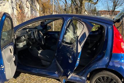 Peugeot 107 100.500 km 2.200 &euro; Saarbrücken 66113
