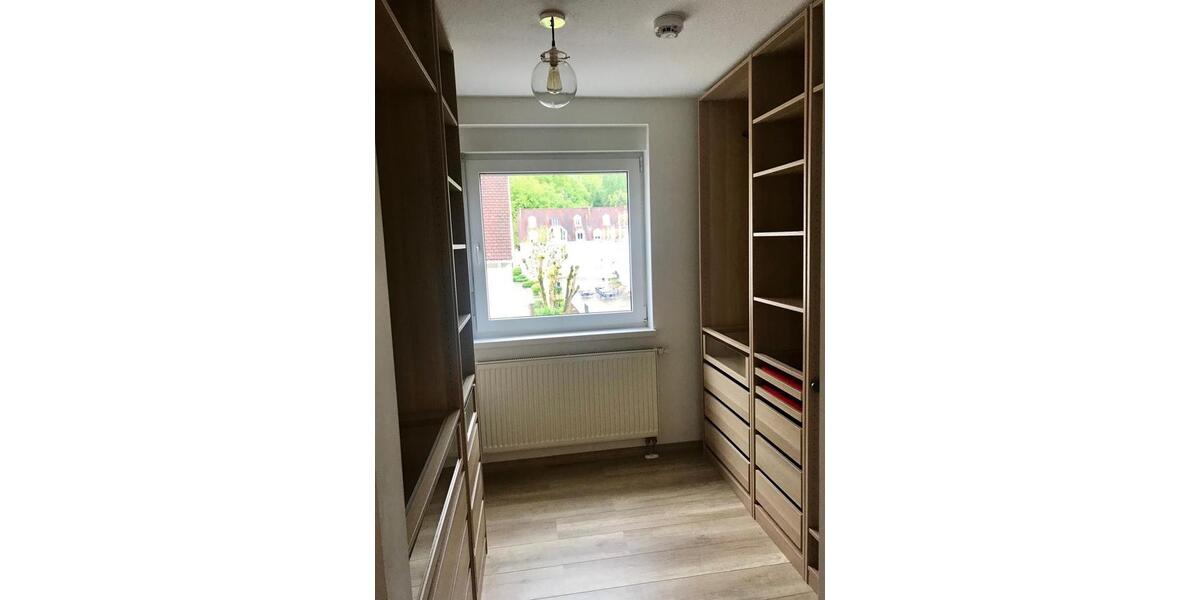 Etagenwohnung Saarlouis - 3 Zimmer, 68 m&sup2;, 240.000&euro; | Angebot:24941023