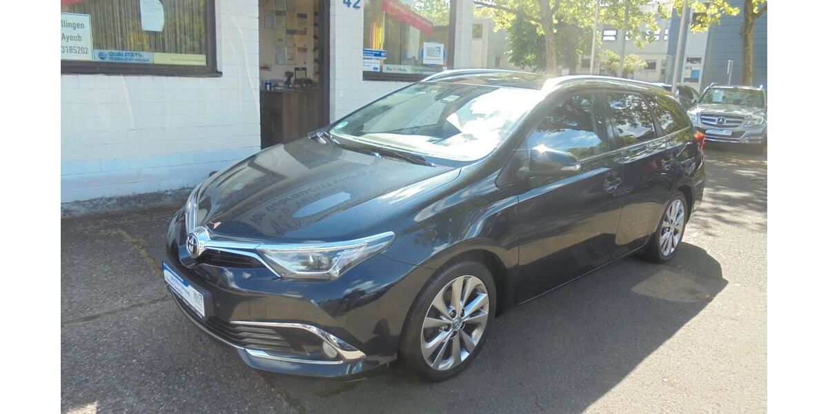 Toyota Auris 218.000 km 6.650 &euro; Dillingen/Saar 66763