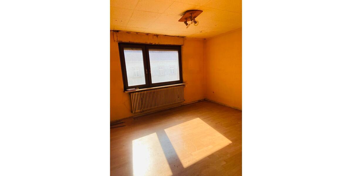 Reihenhaus Blieskastel - 4 Zimmer, 70 m&sup2;, 71.000&euro; | Angebot:25964766