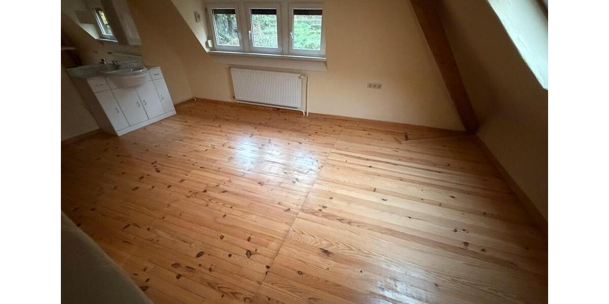 Einfamilienhaus Saarbrücken Malstatt - 7 Zimmer, 120 m&sup2;, 1.500&euro; | Angebot:25137831