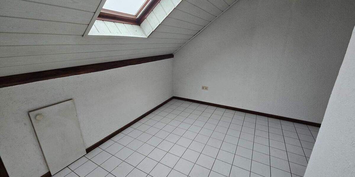 Einfamilienhaus Tholey Hasborn-Dautweiler - 8 Zimmer, 180 m&sup2;, 165.000&euro; | Angebot:25739283