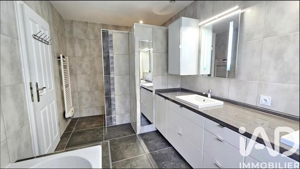 Einfamilienhaus Saarlouis - 6 Zimmer, 160 m&sup2;, 330.000&euro; | Angebot:26721235