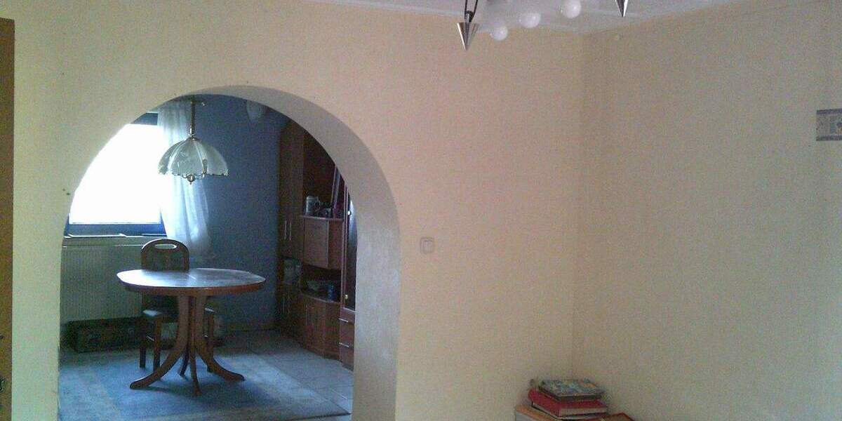 Doppelhaushälfte Quierschied Göttelborn - 6 Zimmer, 100 m&sup2;, 99.000&euro; | Angebot:26036727