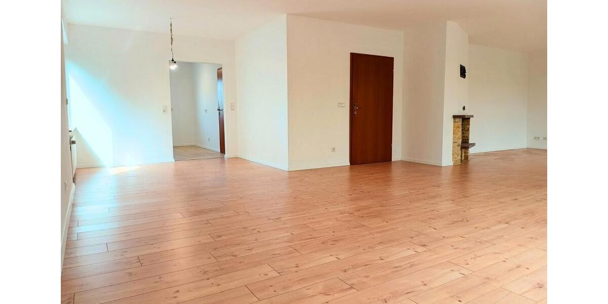 Mehrfamilienhaus, Wohnhaus Schwalbach - 4.5 Zimmer, 194 m&sup2;, 1.380&euro; | Angebot:26587800