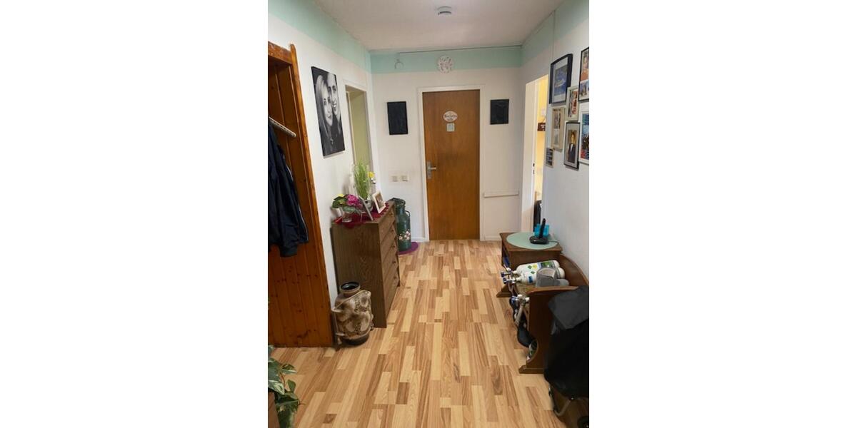 Etagenwohnung Neunkirchen - 3 Zimmer, 80 m&sup2;, 700&euro; | Angebot:25294832