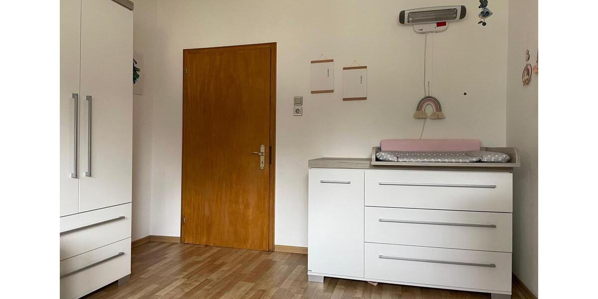 Doppelhaushälfte Saarbrücken Dudweiler - 5 Zimmer, 115 m&sup2;, 1.150&euro; | Angebot:25919841