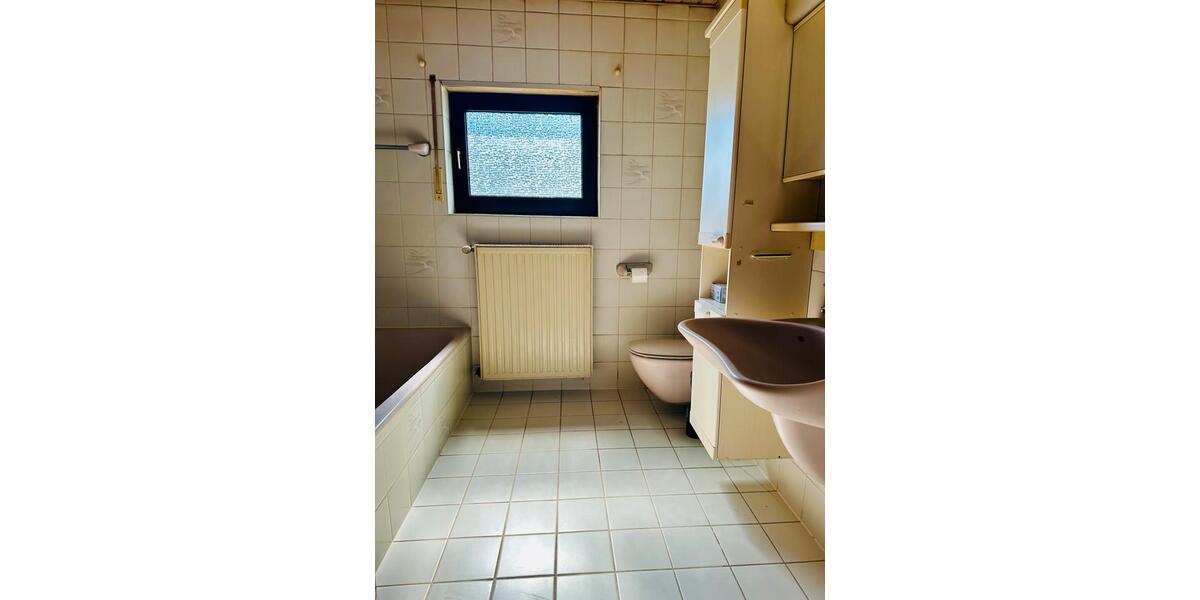 Reihenhaus Zweibrücken - 6 Zimmer, 174 m&sup2;, 235.000&euro; | Angebot:25564363