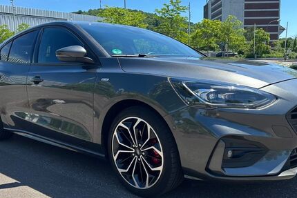 Ford Focus 120.000 km 14.950 &euro; Saarbrücken 66111