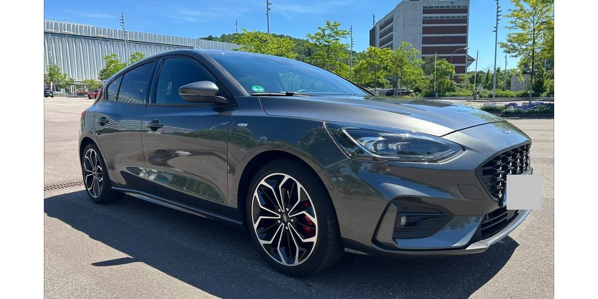 Ford Focus 120.000 km 14.950 &euro; Saarbrücken 66111