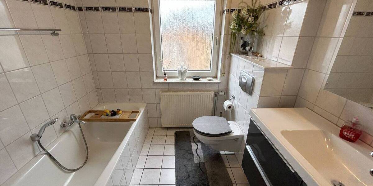 Etagenwohnung Völklingen / Fürstenhausen Fürstenhausen - 5 Zimmer, 116 m&sup2;, 225.000&euro; | Angebot:25928119