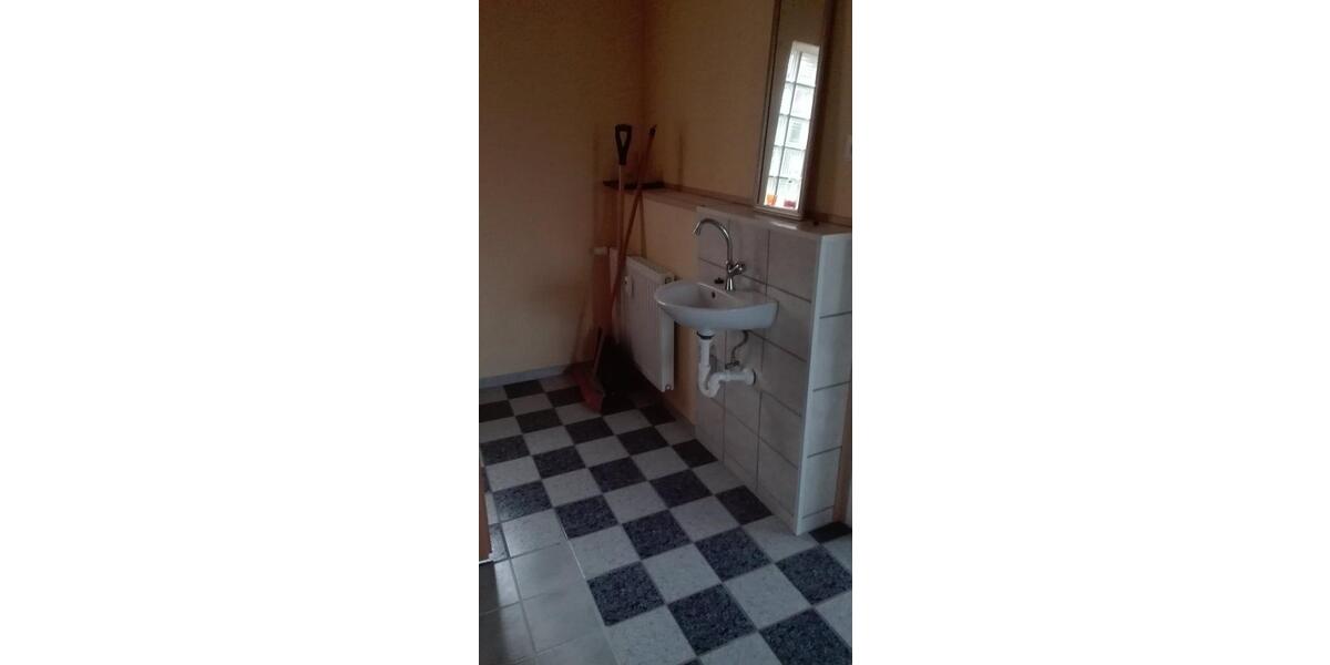 Erdgeschoßwohnung Sankt Wendel - 5 Zimmer, 120 m&sup2;, 600&euro; | Angebot:24769740