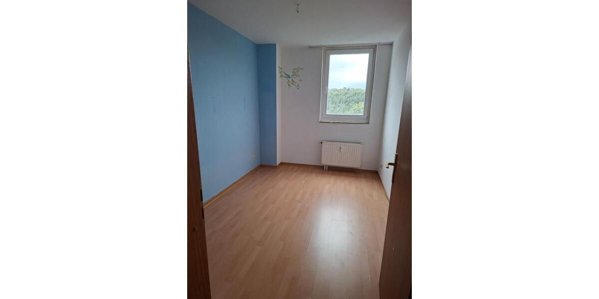Etagenwohnung Saarbrücken Eschberg - 3.5 Zimmer, 86 m&sup2;, 180.000&euro; | Angebot:27299023