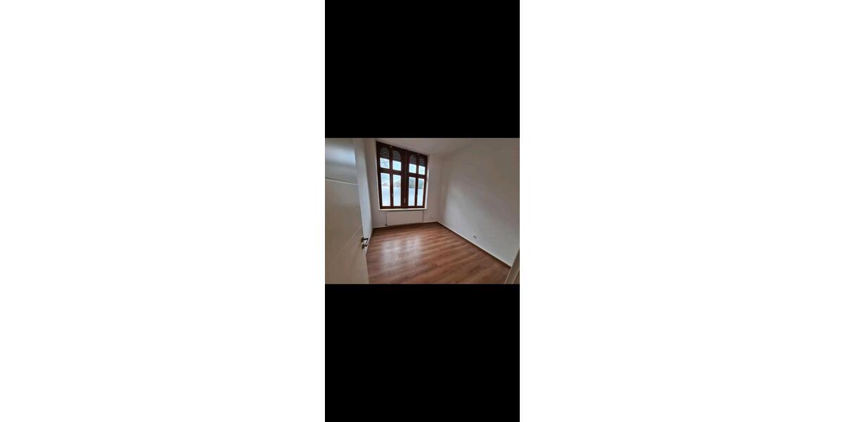 Etagenwohnung Sulzbach (Saar) - 3 Zimmer, 90 m&sup2;, 780&euro; | Angebot:26545555