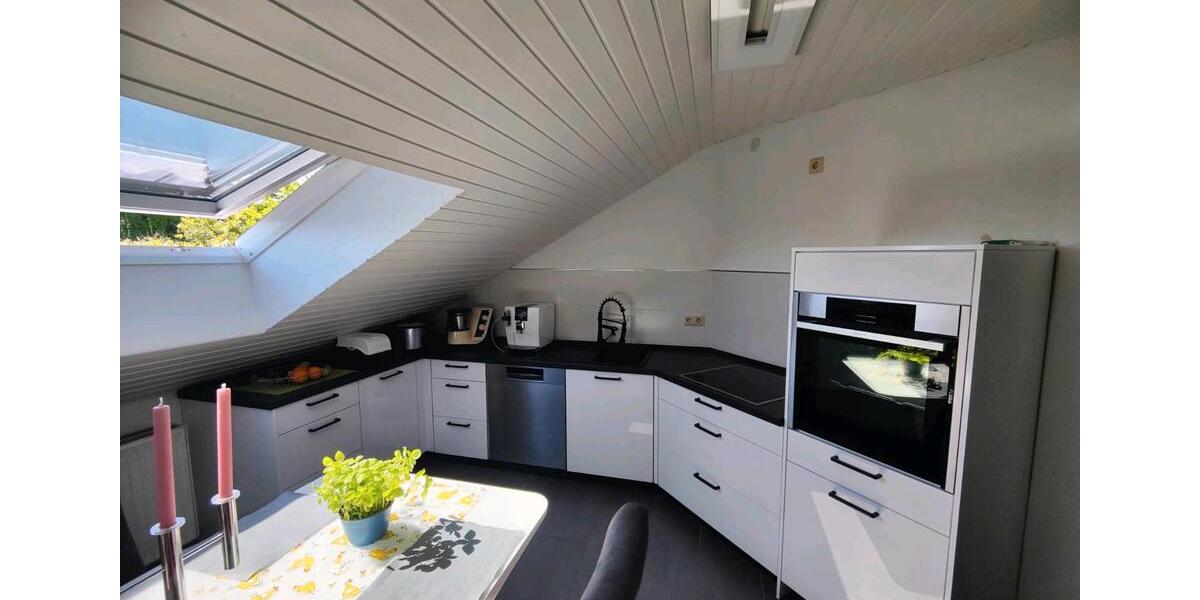 Dachgeschoßwohnung Spiesen-Elversberg Elversberg - 4 Zimmer, 80 m&sup2;, 700&euro; | Angebot:26678811