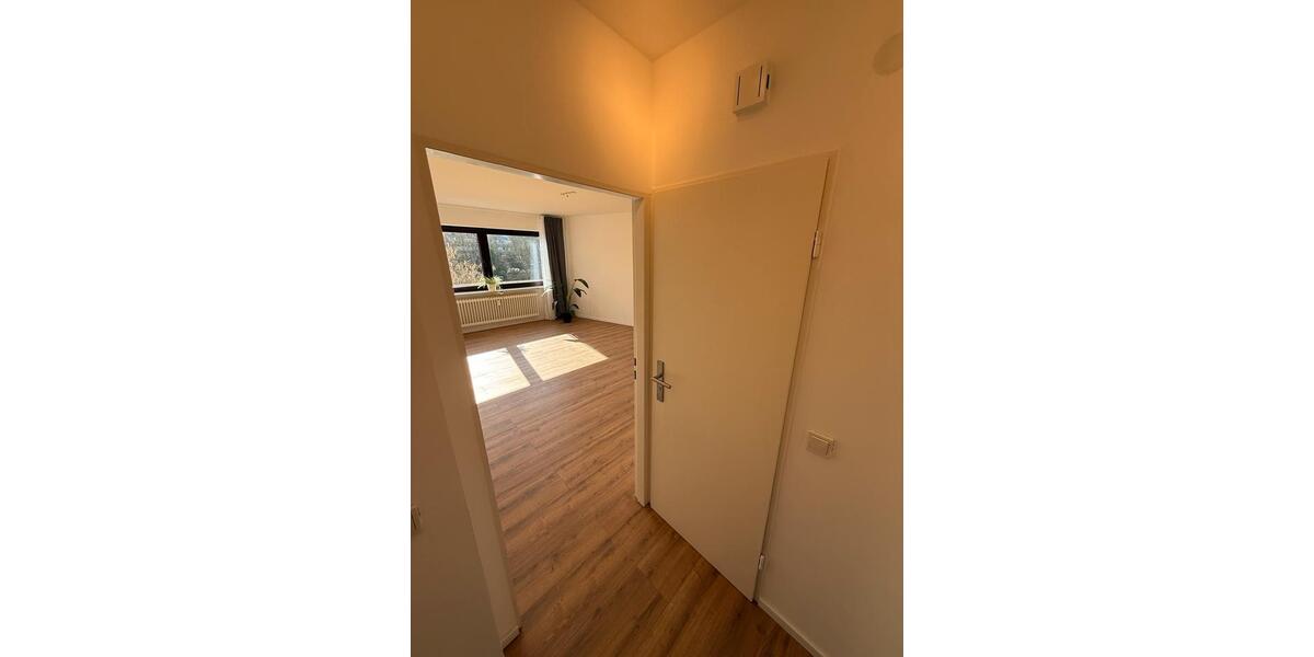 Erdgeschoßwohnung Saarbrücken Dudweiler - 1 Zimmer, 30 m&sup2;, 465&euro; | Angebot:25313610
