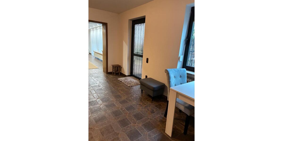 Erdgeschoßwohnung Püttlingen - 4 Zimmer, 108 m&sup2;, 900&euro; | Angebot:26566236