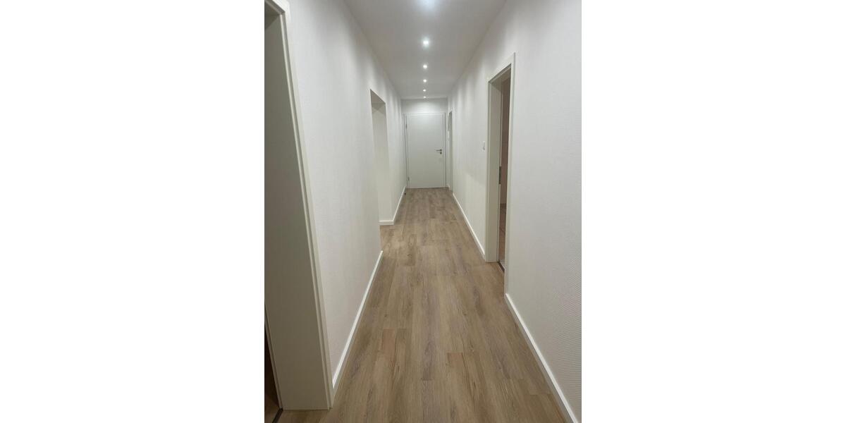 Etagenwohnung Eppelborn - 3 Zimmer, 125 m&sup2;, 1.100&euro; | Angebot:26653369