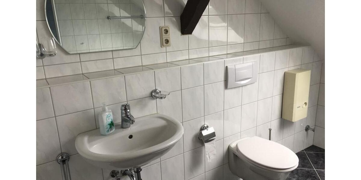 Dachgeschoßwohnung Saarbrücken St. Arnual - 2.5 Zimmer, 78 m&sup2;, 620&euro; | Angebot:25098158