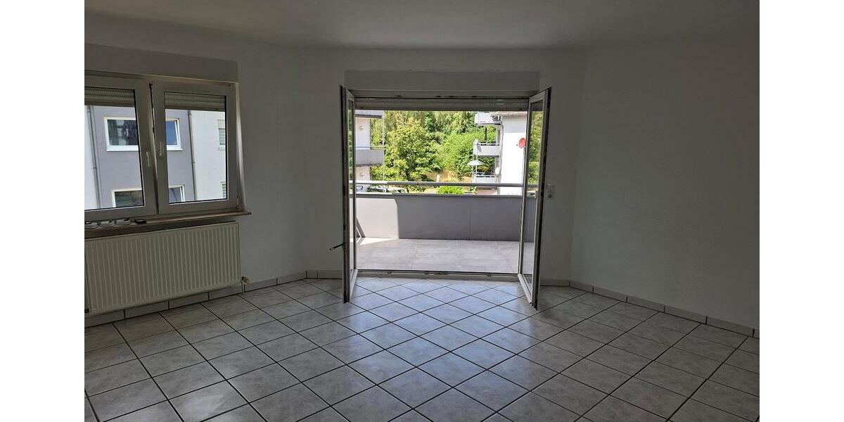 Etagenwohnung Spiesen-Elversberg Elversberg - 3 Zimmer, 82 m&sup2;, 188.000&euro; | Angebot:27116699