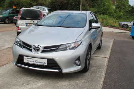 Toyota Auris 37.234 km 13.500 &euro; Bous 66359