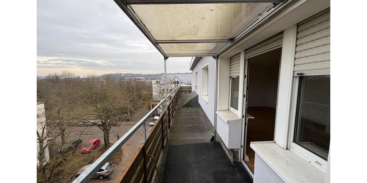 Dachgeschoßwohnung Saarbrücken West - 4 Zimmer, 116 m&sup2;, 1.100&euro; | Angebot:25064793