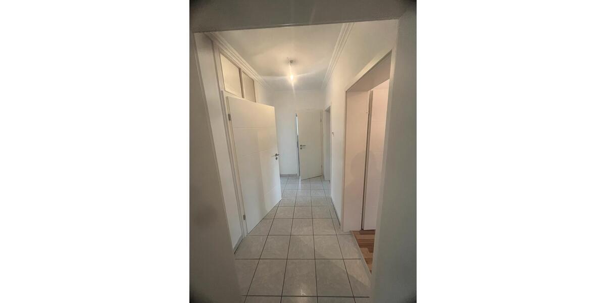 Etagenwohnung Dillingen (Saar) - 3 Zimmer, 78 m&sup2;, 1.100&euro; | Angebot:25343999