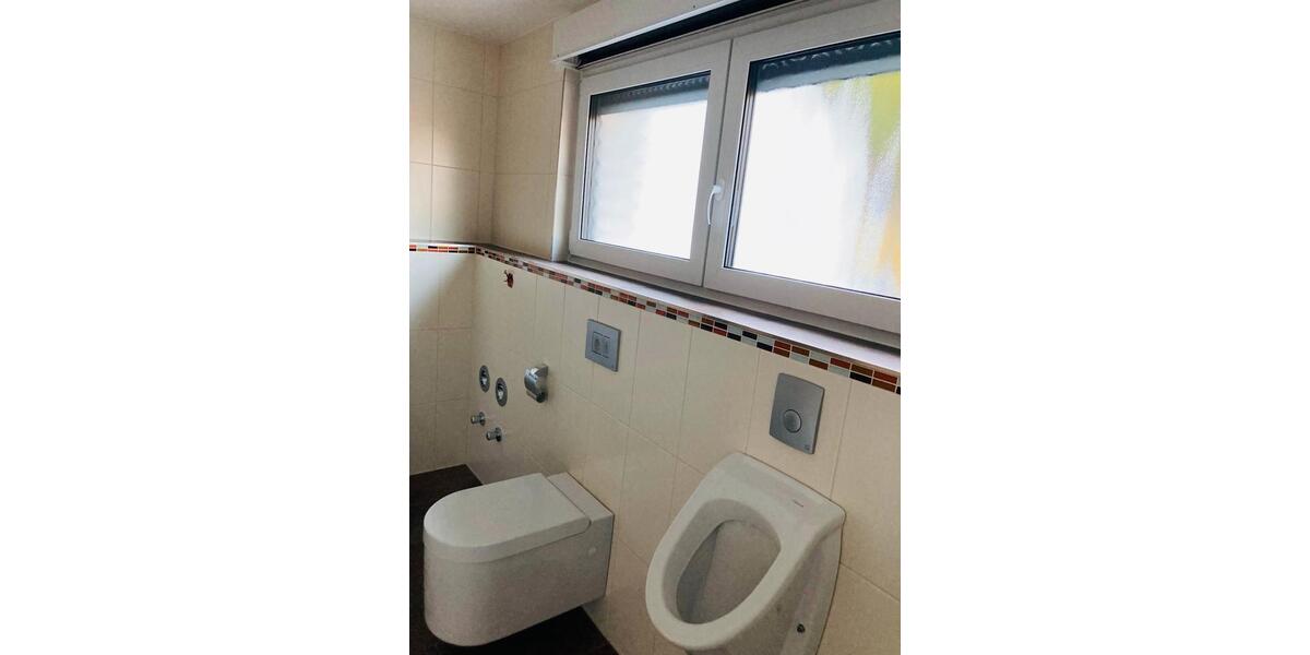 Etagenwohnung Sankt Ingbert - 3 Zimmer, 94 m&sup2;, 1.000&euro; | Angebot:25107138