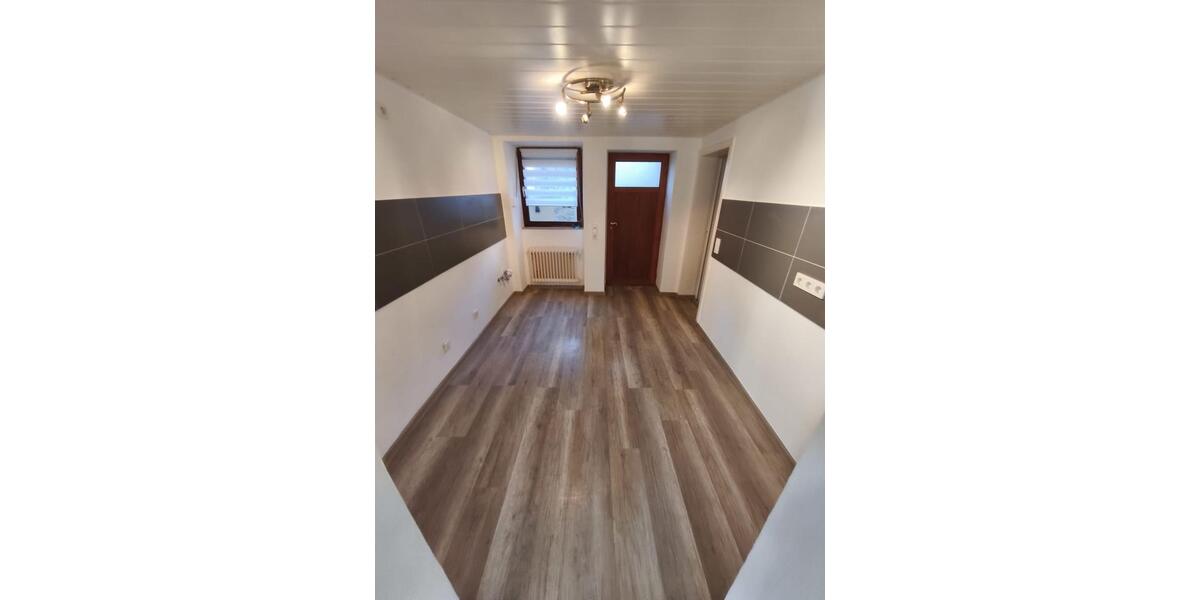 Erdgeschoßwohnung Mandelbachtal - 3 Zimmer, 83 m&sup2;, 990&euro; | Angebot:25298082