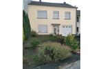 Reihenhaus Schwalbach - 7 Zimmer, 180 m&sup2;, 275.000&euro; | Angebot:27641904