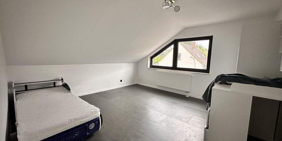 Mehrfamilienhaus, Wohnhaus Püttlingen - 7 Zimmer, 211 m&sup2;, 479.000&euro; | Angebot:25736186