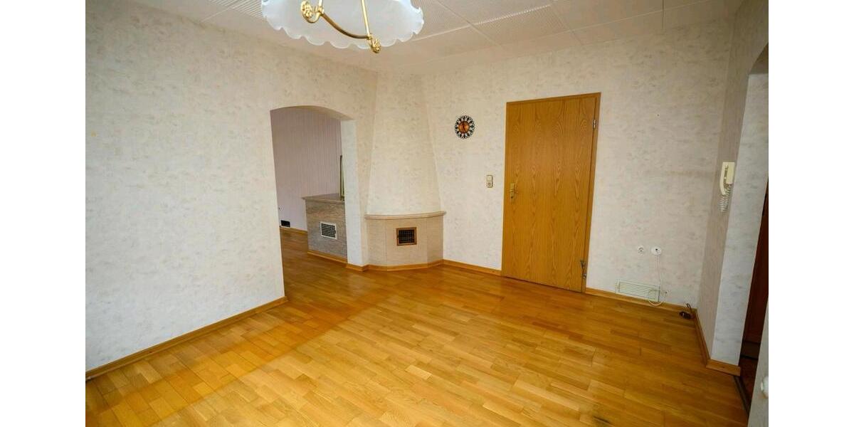 Einfamilienhaus Illingen - 7 Zimmer, 173 m&sup2;, 248.000&euro; | Angebot:22434207