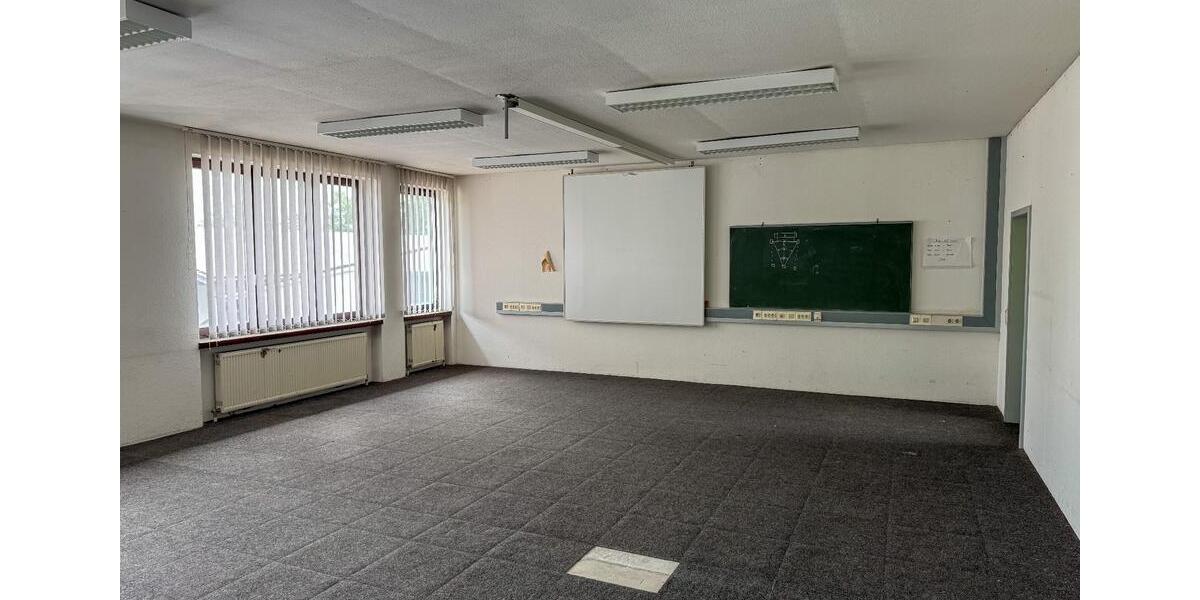 Gewerbeobjekt Schwalbach - 724&euro; | Angebot:21750402