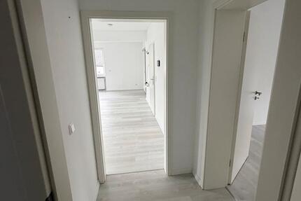Wohnung Saarbrücken West - 3 Zimmer, 110 m&sup2;, 850&euro; | Angebot:27638977