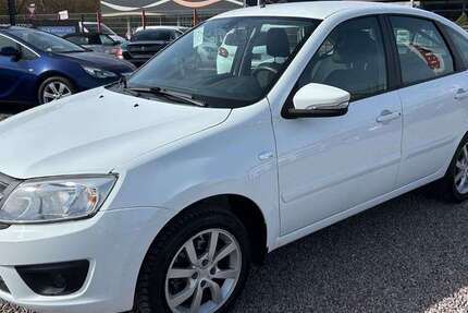 Lada Granta 100.000 km 5.450 &euro; Saarlouis 66740