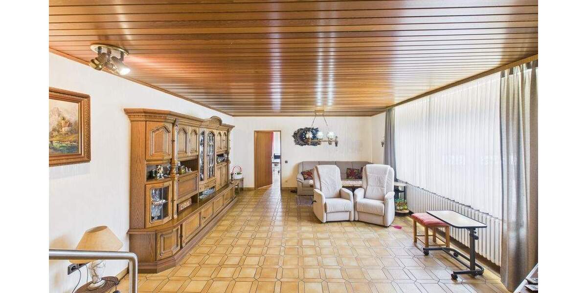 Einfamilienhaus Saarwellingen - 6 Zimmer, 117 m&sup2;, 198.000&euro; | Angebot:25687872