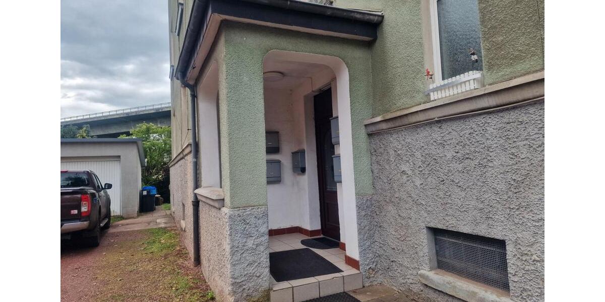 Dachgeschoßwohnung Saarbrücken Brebach-Fechingen - 4 Zimmer, 83 m&sup2;, 129.000&euro; | Angebot:26705534