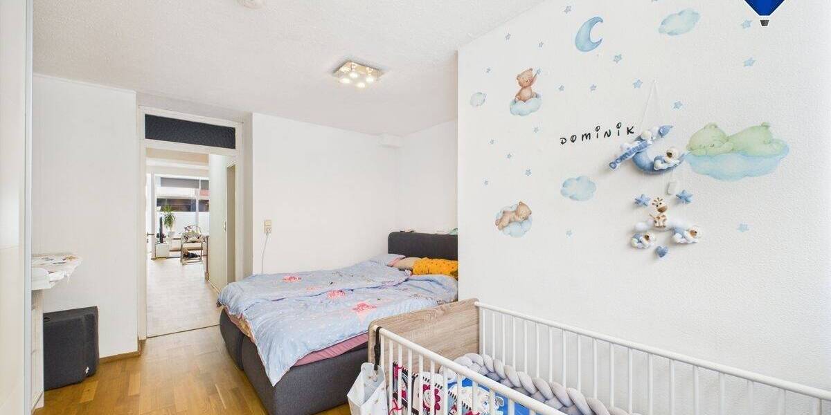 Reihenmittelhaus Dillingen - 7 Zimmer, 230 m&sup2;, 279.000&euro; | Angebot:25673957