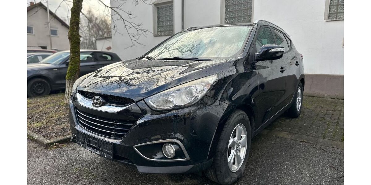 Hyundai ix35 185.000 km 3.999 &euro; Lebach 66822