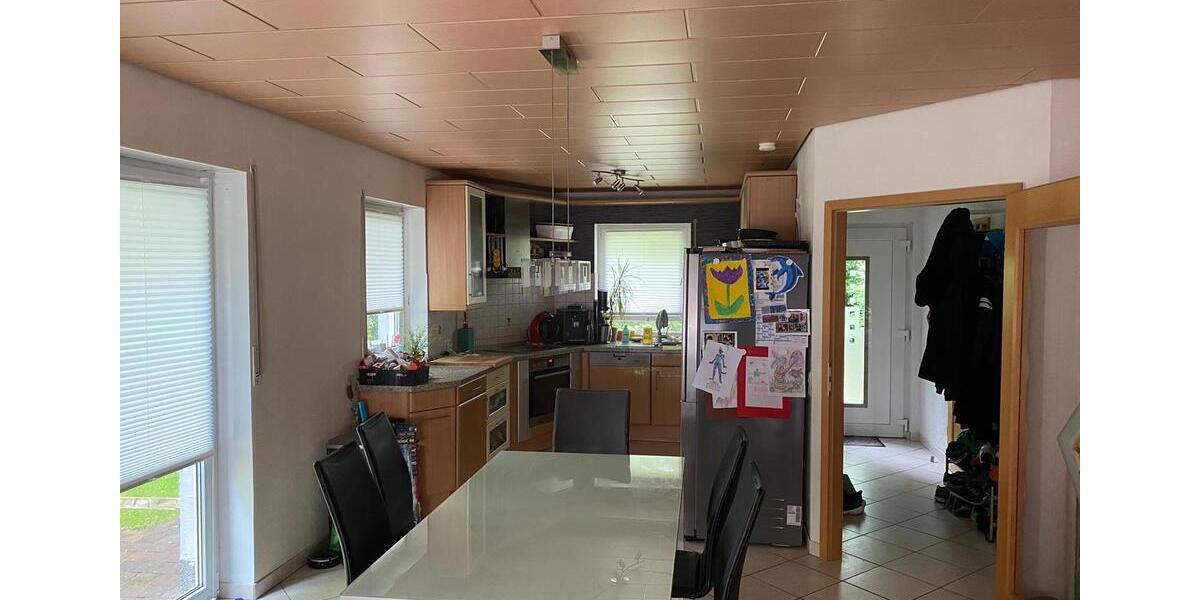 Reihenhaus Ottweiler - 3 Zimmer, 129 m&sup2;, 1.200&euro; | Angebot:24336021