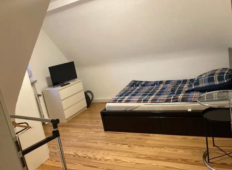 Dachgeschoßwohnung Saarbrücken St. Arnual - 2 Zimmer, 60 m&sup2;, 580&euro; | Angebot:26645229