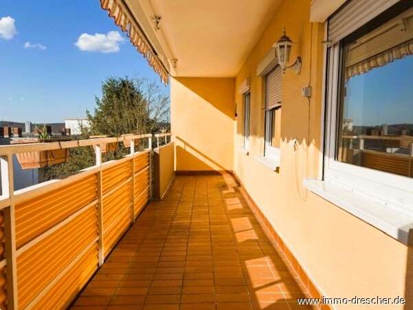 Etagenwohnung Saarbrücken / Dudweiler Dudweiler - 4 Zimmer, 95 m&sup2;, 700&euro; | Angebot:25915495