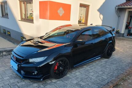 Honda Civic 35.000 km 37.900 &euro; Schwalbach 66773
